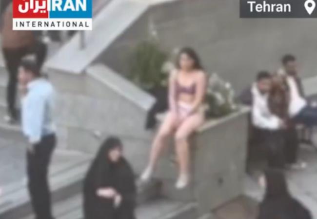 伊朗女学生“脱剩内衣裤”抗议　沉痛代价曝光