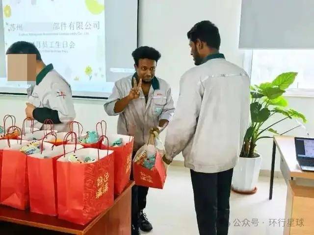 来中国抢饭碗的印度人，越来越多了