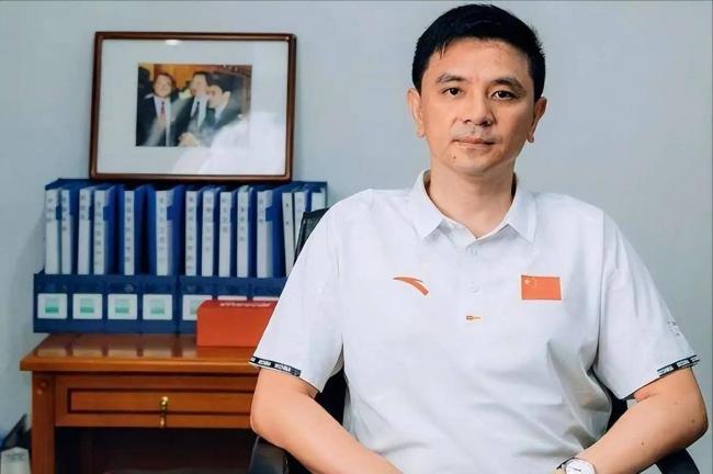 演过西游记，手握3个奥运金牌，如今成正厅