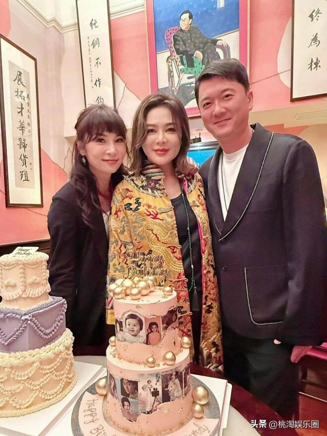 关之琳迎64岁生日 素颜打光状态引热议（配图7）