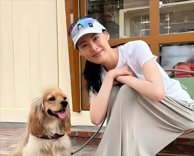 梁洛施找到真爱了 和新男友一起出席电影周活动（配图4）