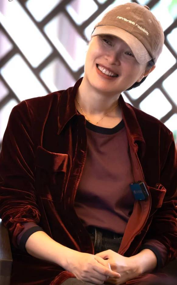 乌镇这一夜，黄磊大女儿惊艳，全场瞩目