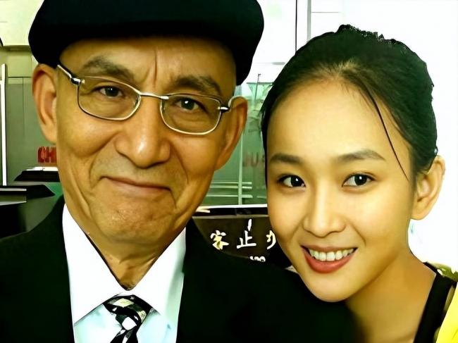 原来她俩是游本昌孙女，长相绝美、读外国名校
