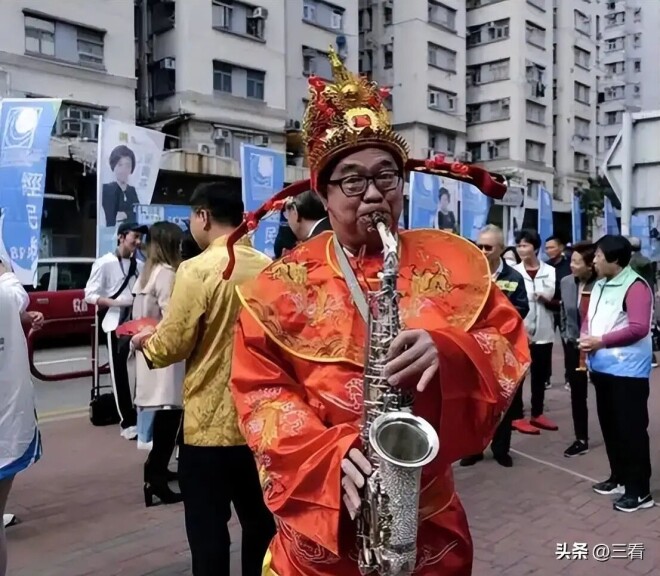 一个贪财一个好色 32岁女星嫁大40岁“老头”（配图6）