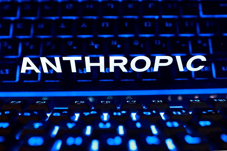 Anthropic砸千万年薪，聘请一名公关撰稿人，凸显在AI时代，真人思维仍有其...