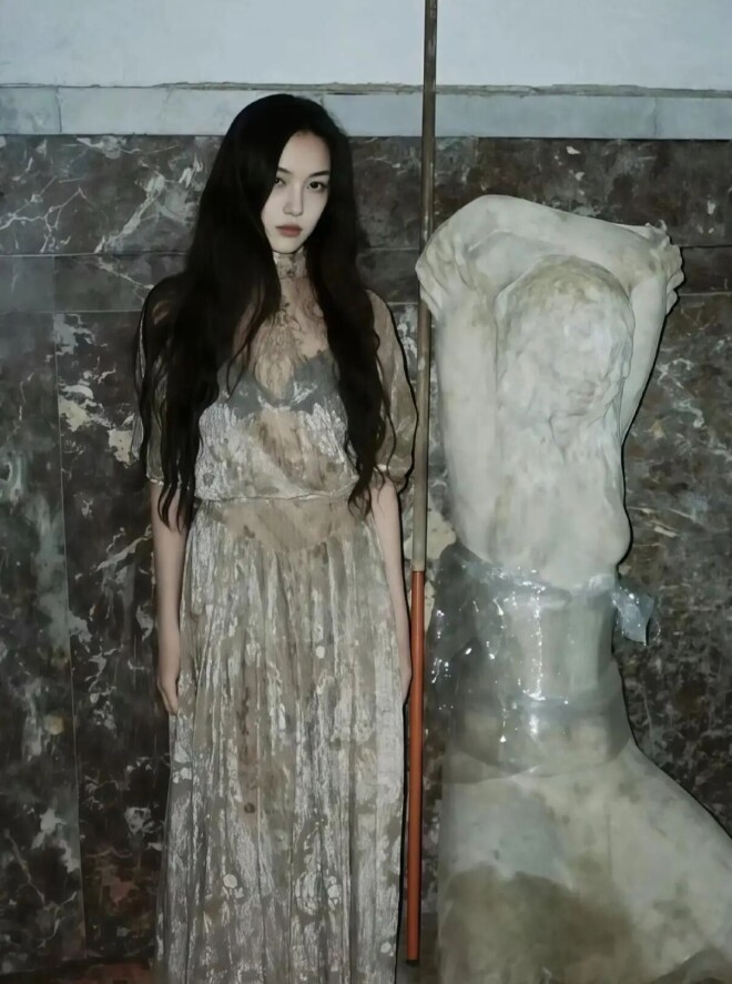 20岁的李嫣这么美了 身高气质被称“王菲本菲”（配图10）