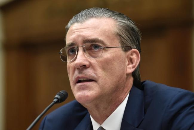 一名资深外交官的越界