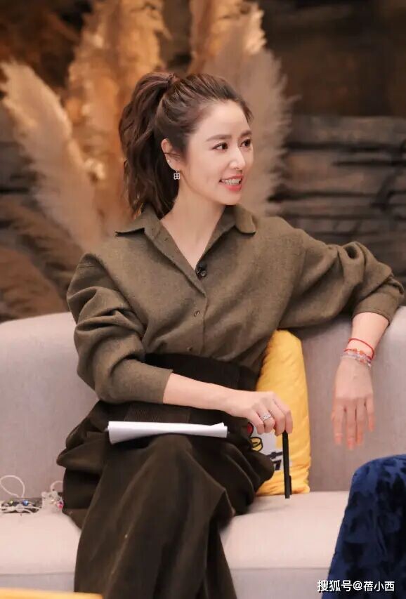 50岁林心如增肥后美得更高级 差点认不出（配图5）