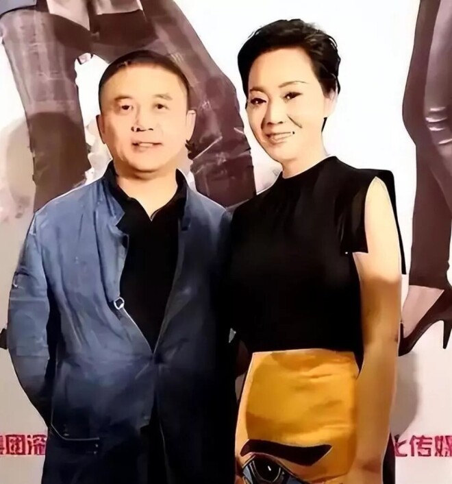 宁愿净身出户也要与闫妮离婚 邹伟现在怎么样了?（配图23）