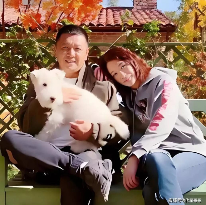 网曝李小冉徐佳宁离婚 11年婚姻无子女（配图2）