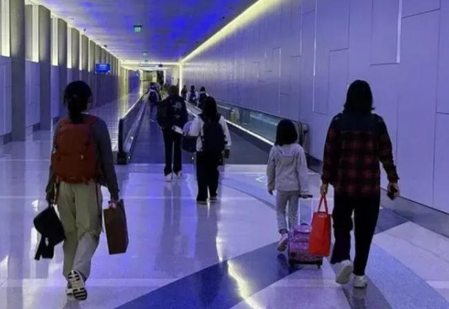 华女入境被抓  无不良纪录  ICE：任何人都能抓