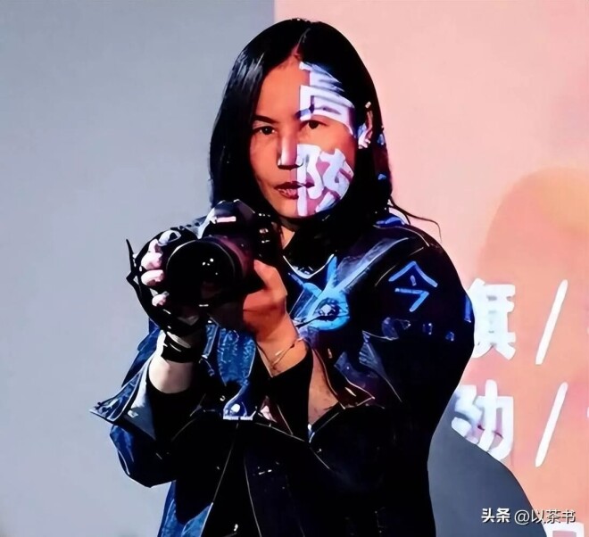 高原：北京摇滚圈齐聚为她庆生 人脉不比王菲（配图17）