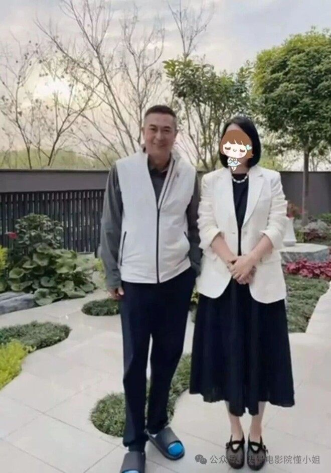 西安别墅才曝光 56岁张嘉益又成都看千万豪宅（配图15）