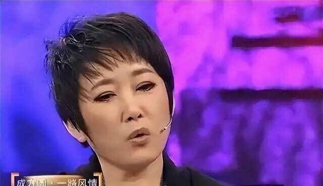 成方圆和王刚离婚25年 境遇变化惊人（配图15）