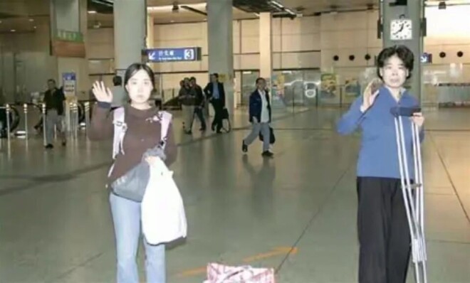 曾为嫁刘德华逼父卖肾、跳海自尽的女人 现如何（配图4）