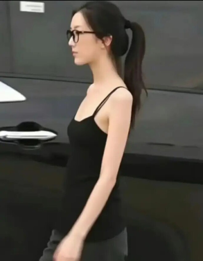 20岁的李嫣这么美了 身高气质被称“王菲本菲”（配图3）