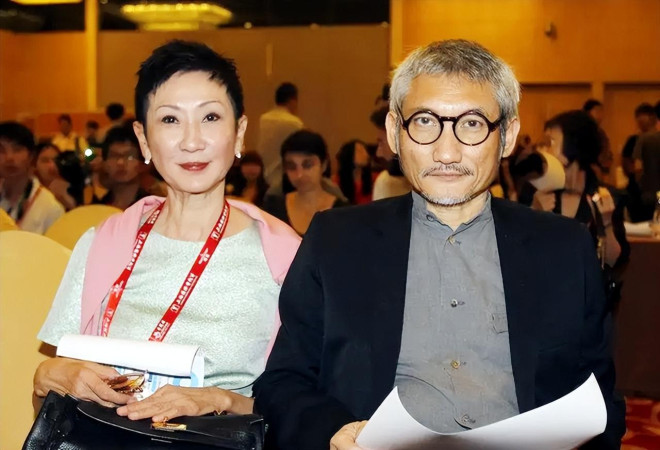 徐克为何64岁还和施南生离婚？（配图19）