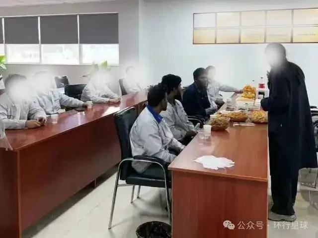 来中国抢饭碗的印度人，越来越多了