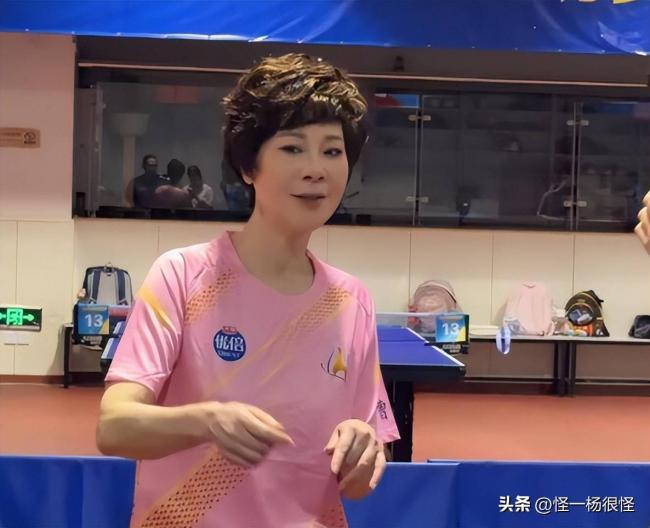 女乒天赋最好的 其实是烟酒不离身还拿59金的她