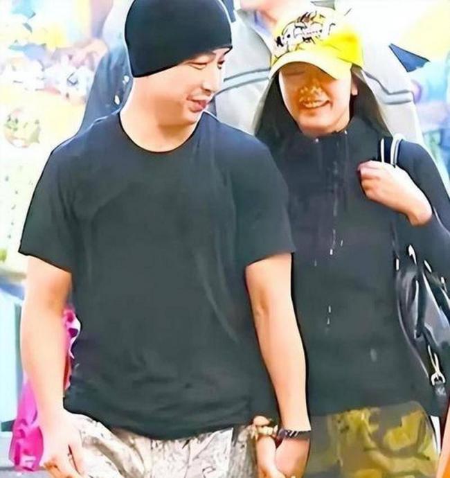 玩过14位男星 她47岁至今未婚无人敢娶