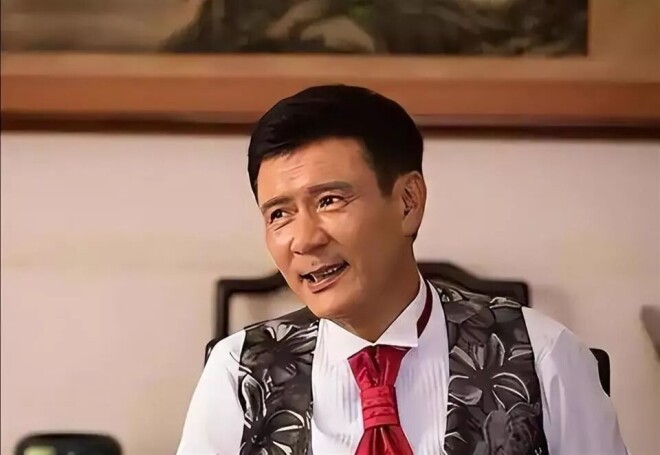 妻子嫌他穷离婚 41岁才走红（配图8）