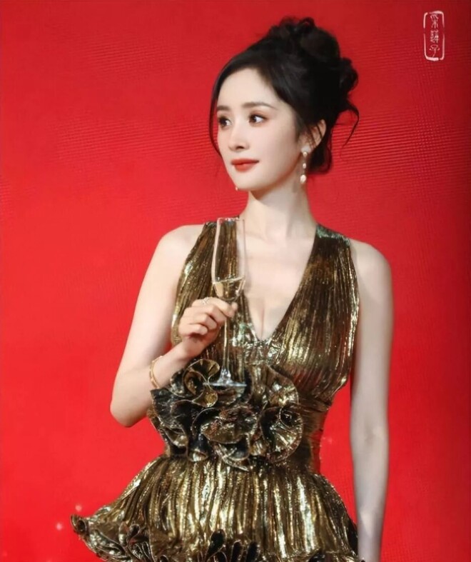 40岁杨幂颜值断崖式下滑？（配图4）