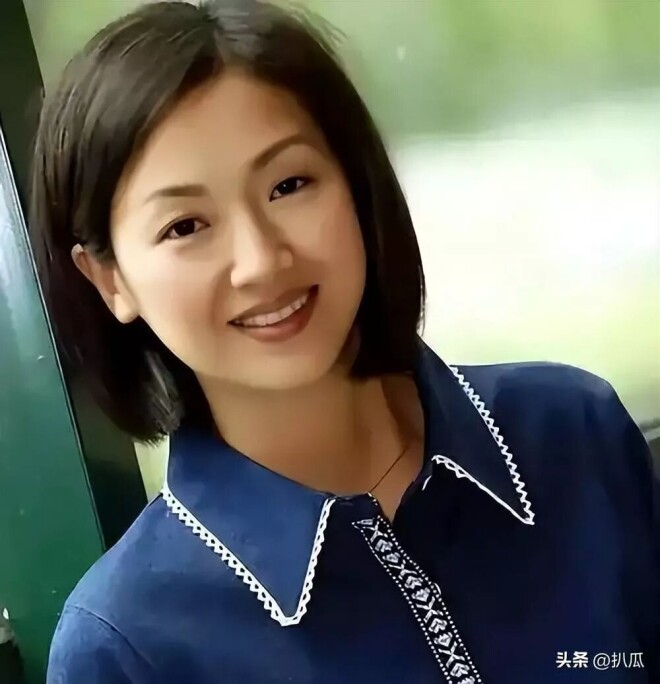 58岁吴倩莲生活近况曝光 儿子今年已经16岁（配图17）
