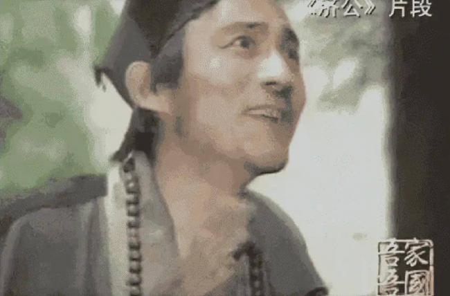 原来她俩是游本昌孙女，长相绝美、读外国名校