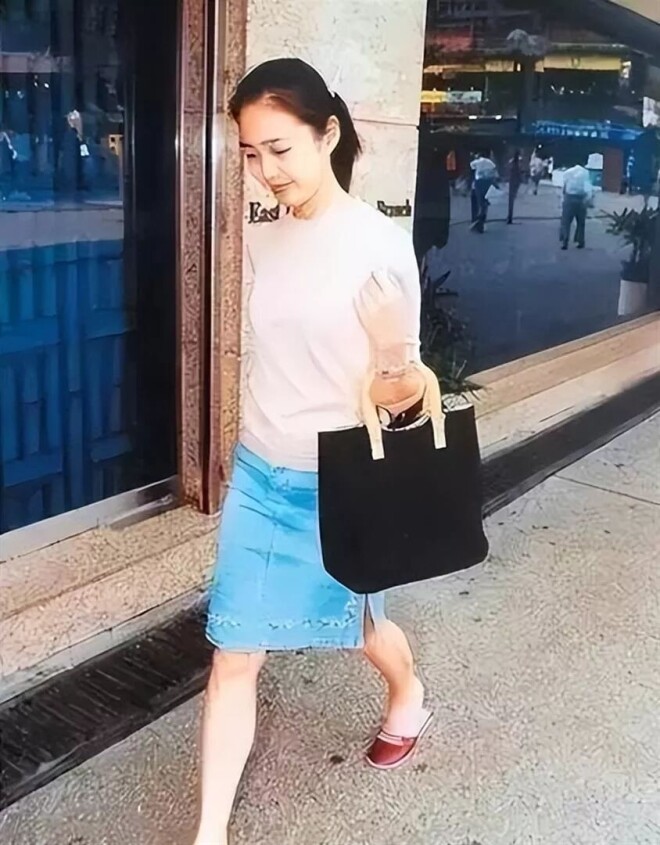 刘德华以为和朱丽蒨恩爱18年够幸运了 没想到（配图4）