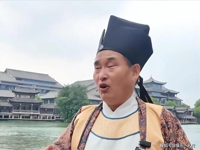 郭德纲刚受罚 朱之文又因同一首歌引发众怒（配图5）