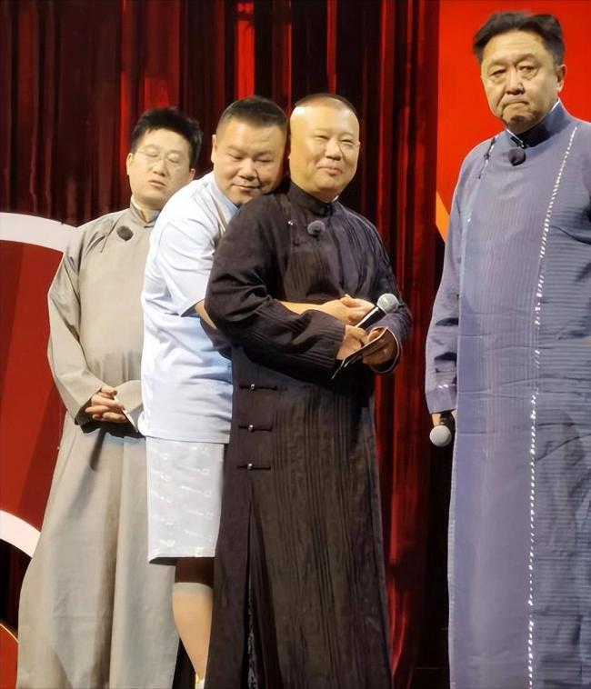 原来岳云鹏才是德云社真聪明人