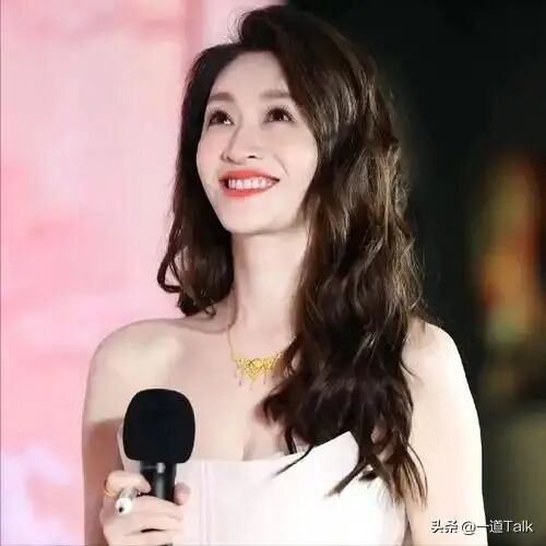 李小冉被曝离婚 知情人透露原因（配图18）