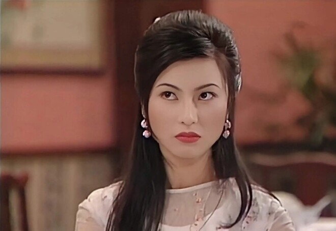 “翻版李嘉欣”罕见露面 拒绝富商追求至今未婚（配图7）