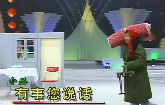 59 岁郭冬临近况：瘦到脱相，独居北京不婚不育