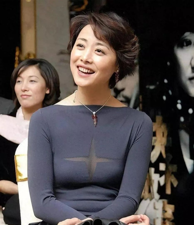 她一婚嫁富商二婚嫁导演三婚再嫁富商 今怎样了?