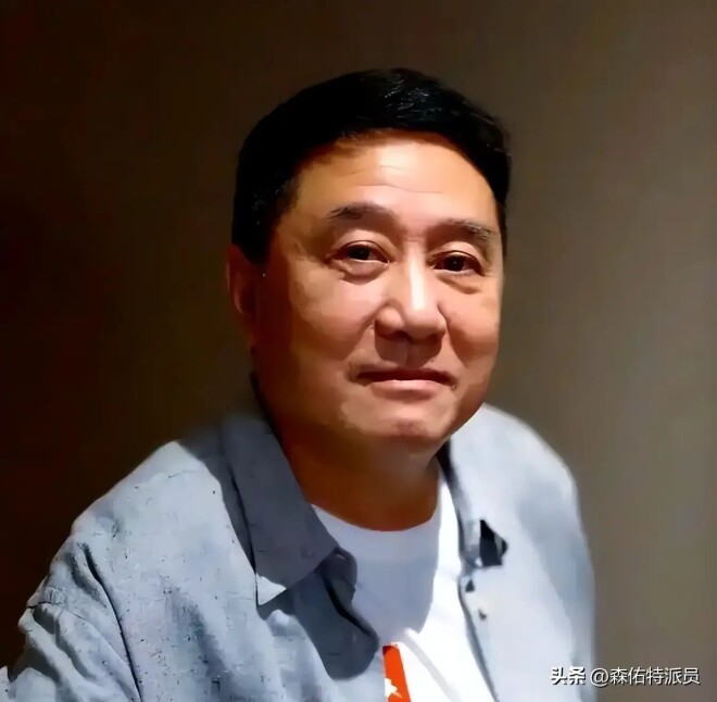 为娶小17岁的梅婷他抛下儿子与妻子离婚 如今（配图12）