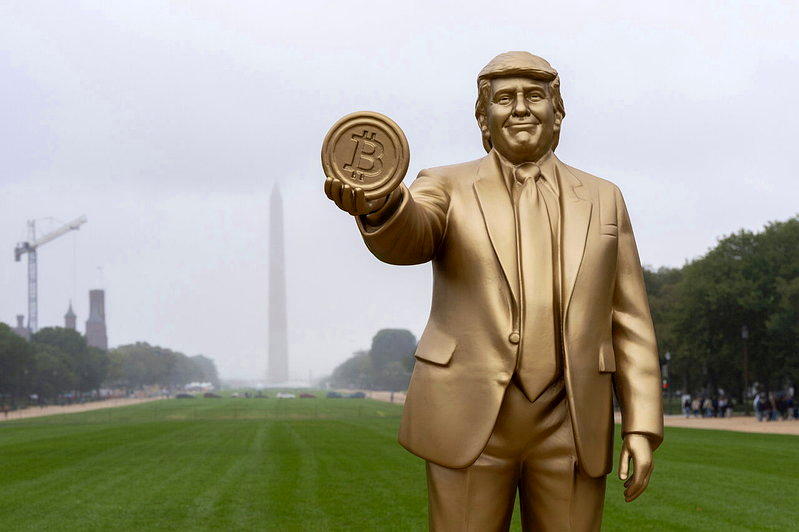 川普迷因币$TRUMP持有排行榜金额最高的前185名投资客，将能参加11月22日...