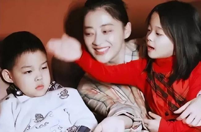 为了梅婷，他净身出户，如今68岁孤身一人
