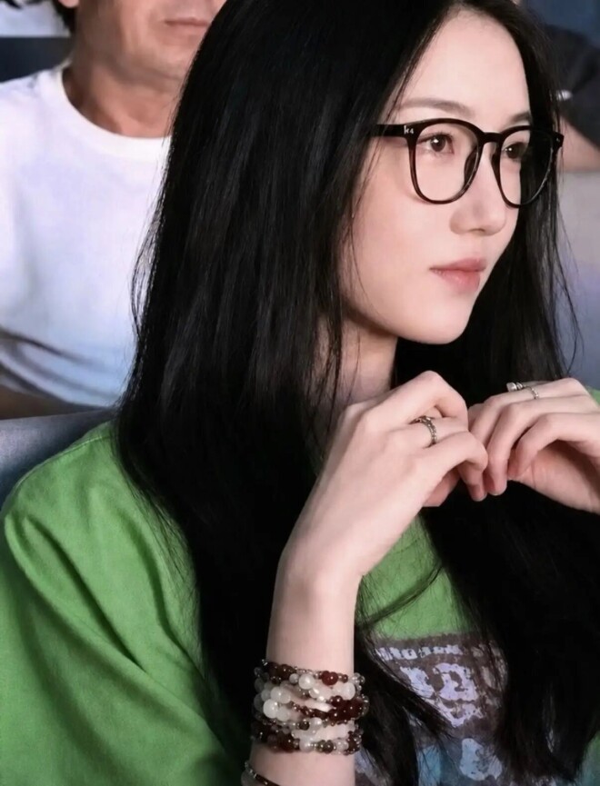 20岁的李嫣这么美了 身高气质被称“王菲本菲”（配图6）