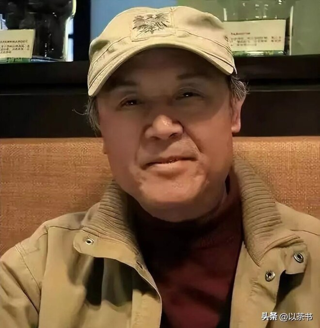 86岁达式常：住上海破小区 妻子去世女儿在国外（配图9）