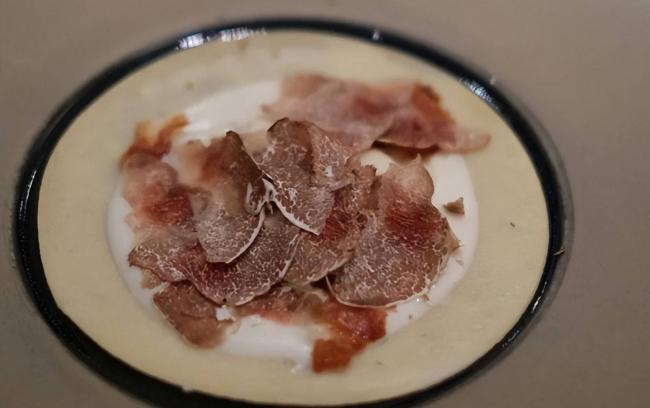 一片火腿卖1000块...全球最顶级的三大食材