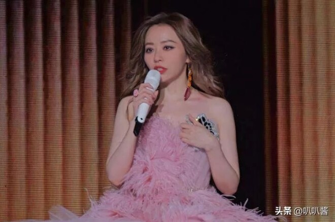 被渣男白睡16年背负小三骂名 如今张靓颖怎样了（配图26）