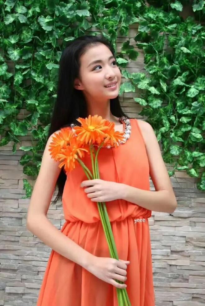 王楚然初中时期就这么美了 真不愧天生美人胚子（配图5）