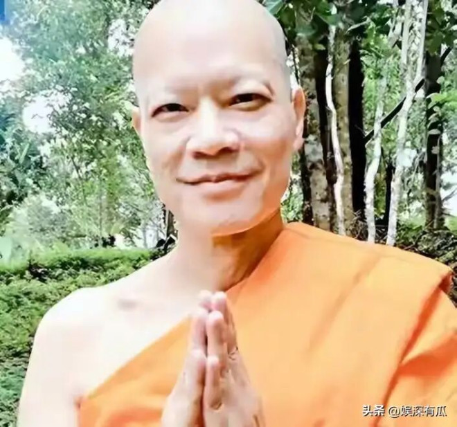 他被富婆包养十年精神失常 60岁剃度出家太唏嘘（配图13）