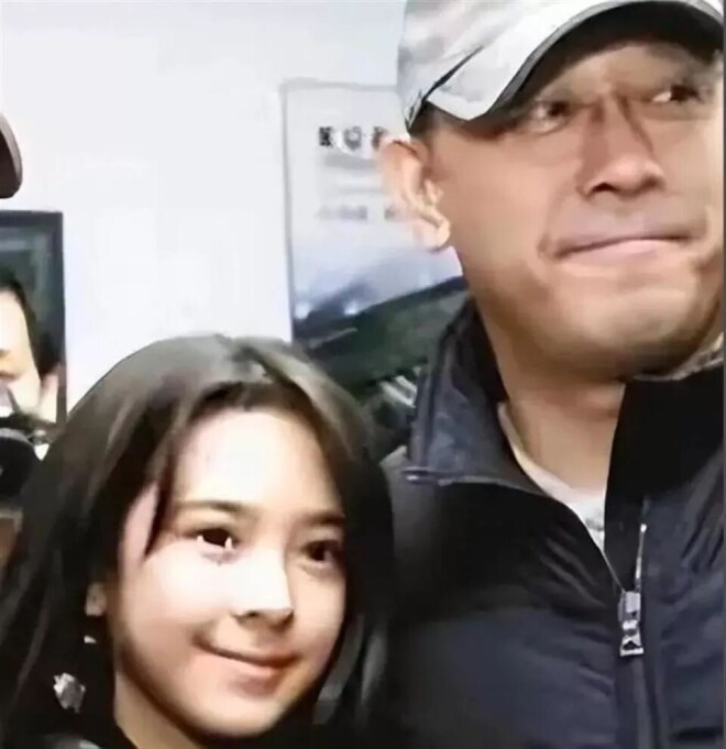 姜文：我的女儿世界第一美 看到照片后没说谎（配图12）