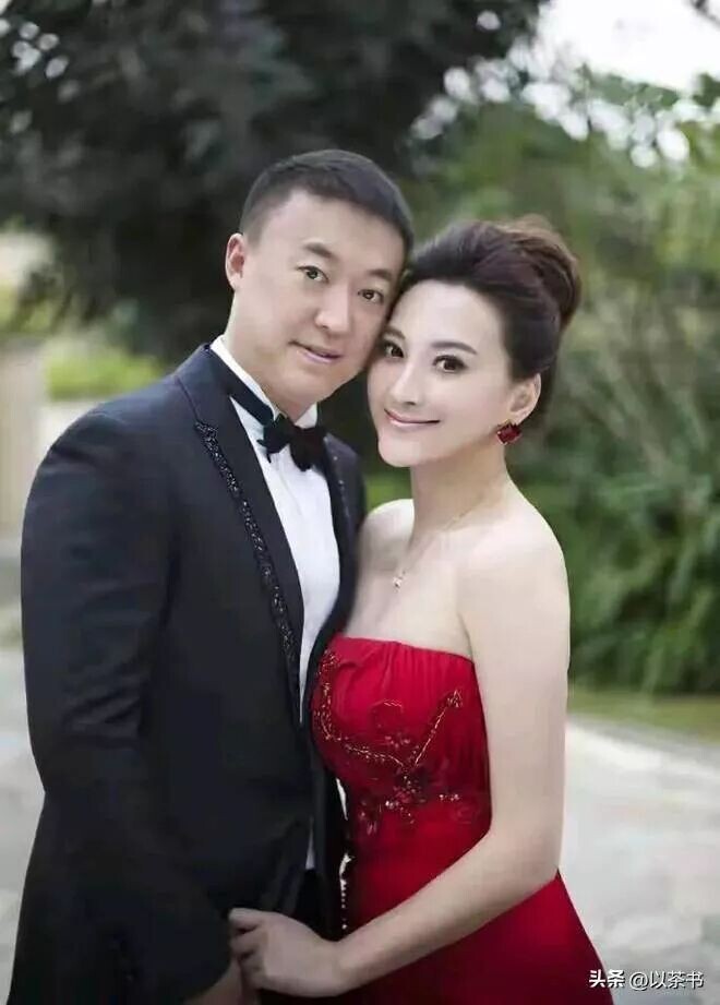 与马琳离婚后 她嫁给金融人士生俩孩子定居美国（配图15）