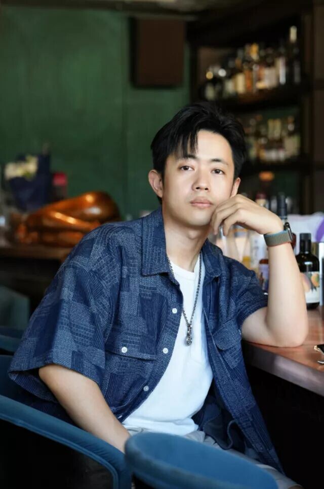 61岁洪剑涛晒病房照 称做了一场很凶险的大手术（配图7）