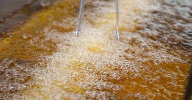 反式脂肪害脂肪肝、心脏病！避3类地雷食物