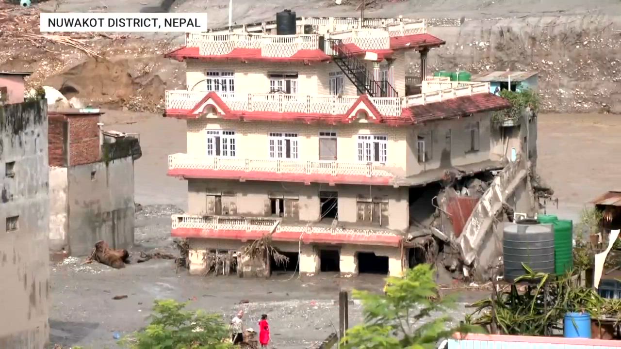 尼泊尔洪灾致逾900人死亡 数百水电站工人被困隧道（配图3）