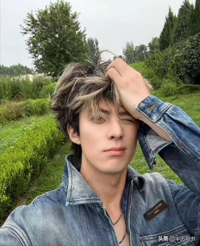 色是一把刀，中国顶流男星竟然走到今天这步